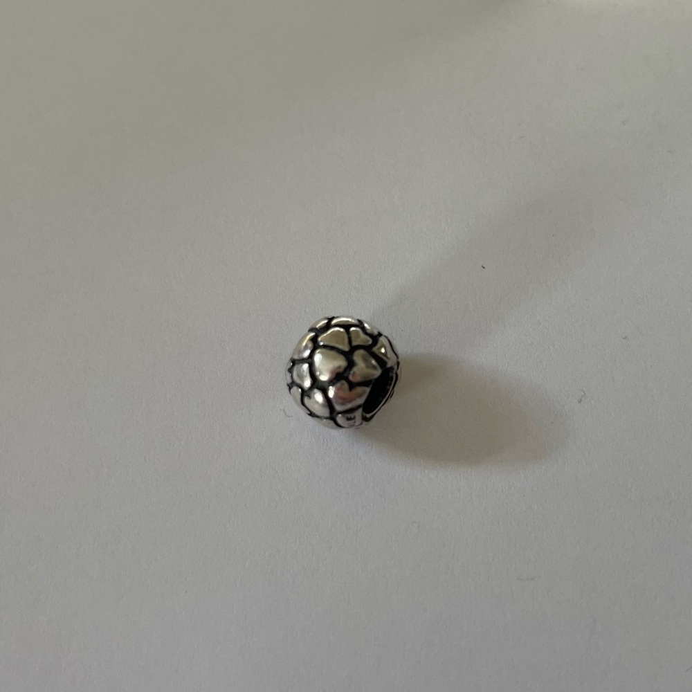 Elegant 925 Sterling Silver Bubble Hearts Pandora Charm